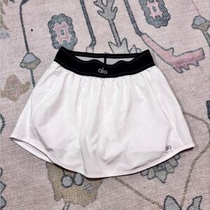 Alo Matchpoint Tennis Skirt White
